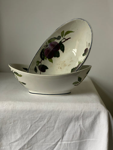 Pair of villeroy and boch kidney shaped bowls circa 1880