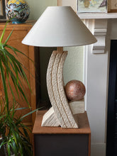 Load image into Gallery viewer, tessellated stone table lamp